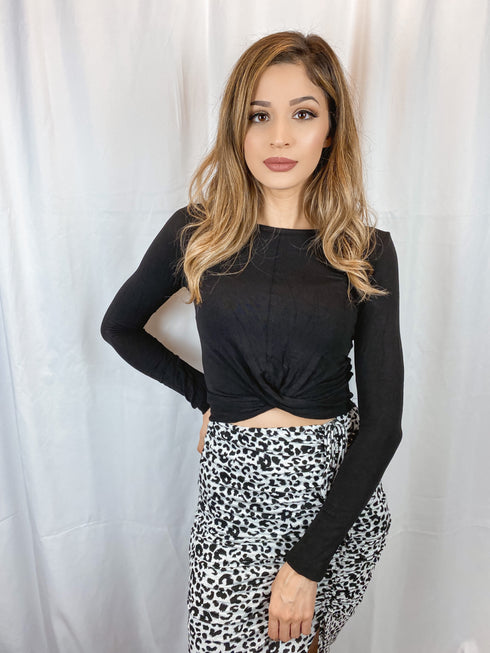 Crew Neck Long Sleeve Knotted Black Top