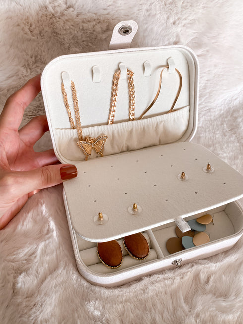 Small Glittery White Luxury Jewelry Travel Case