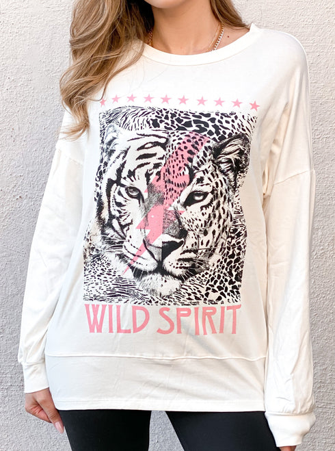Wild Spirit Jaguar Graphic Off-White Long Sleeve